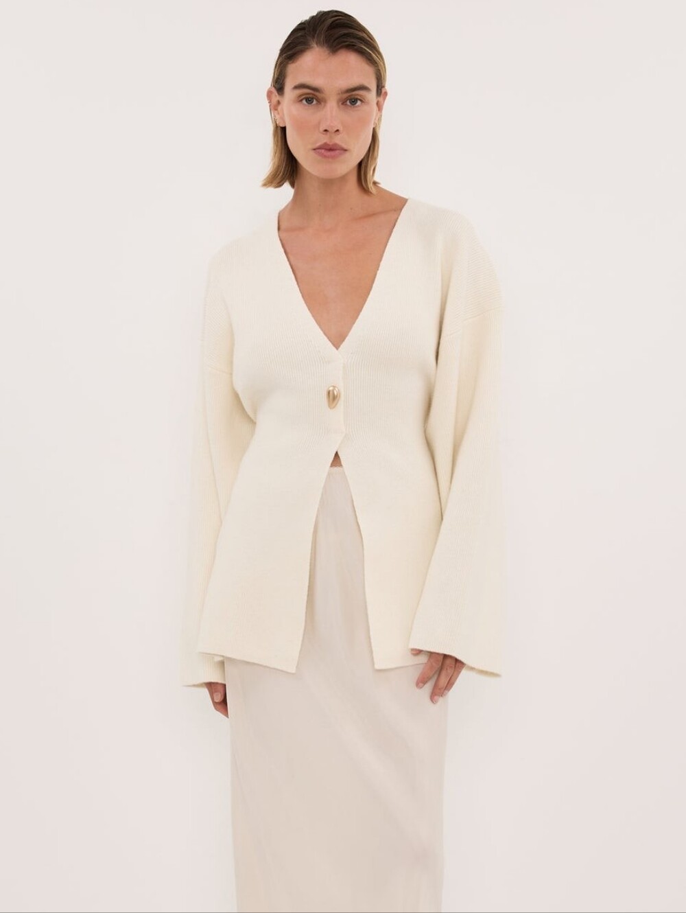 DISSH Cream Scout Long Sleeve V Neck Knit Sweater Top